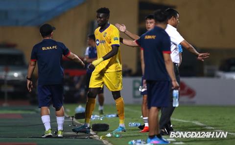 Trợ lý CLB Hà Nội: Hành vi phi thể thao của Olaha diễn ra ngay trước mắt tôi