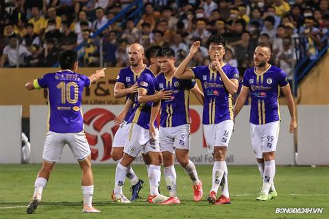 Thành Chung tiếp tục là Gà son của CLB Hà Nội