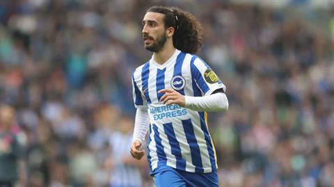 Chelsea tính qua mặt Man City trong thương vụ Cucurella