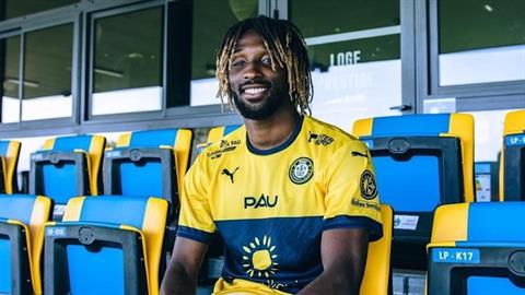 Quang Hải có thêm đối thủ cạnh tranh tại Pau FC