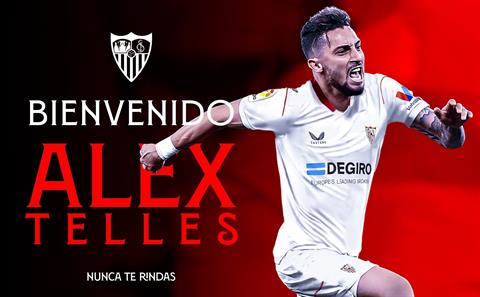 Alex Telles chia tay MU