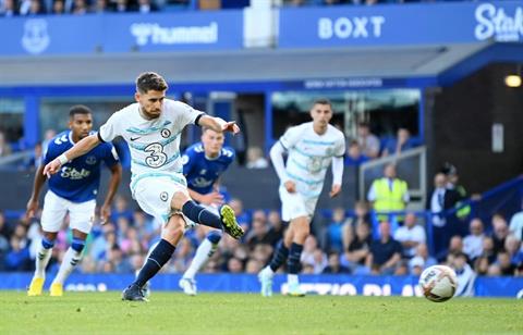 Nỗi lo nơi hàng tiền đạo của Chelsea