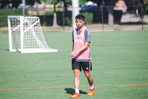 Lee Nguyễn chia tay đội bóng Mỹ, tức tốc về Việt Nam