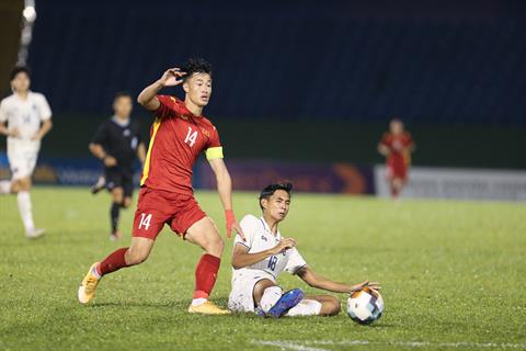 Tiền vệ U19 Việt Nam nghỉ hai tháng vì chấn thương