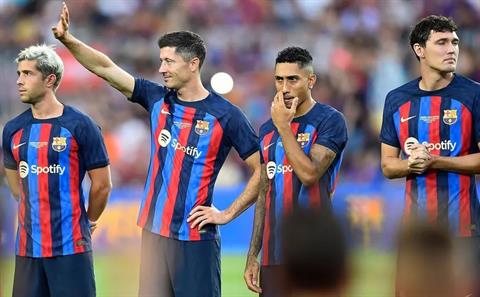 Chủ tịch Real: Sự hồi sinh của Barca tốt cho thế giới bóng đá