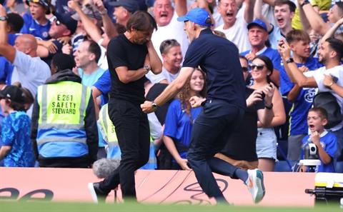 VIDEO: Tuchel và Conte nói gì sau màn ẩu đả ở trận Derby London?