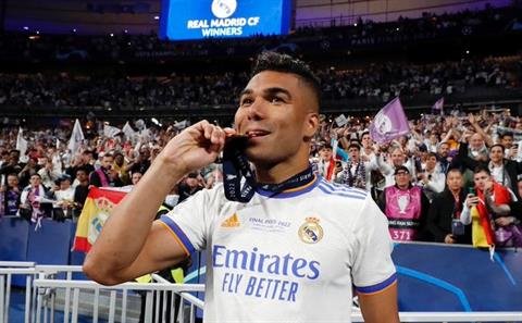 Casemiro mong Ronaldo ở lại, muốn cùng MU vô địch Premier League