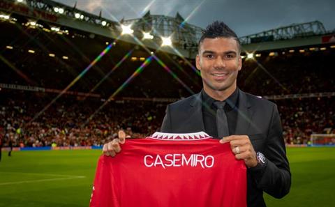 Casemiro tuyên bố MU vĩ đại nhất nước Anh trong ngày ra mắt