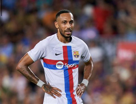 Aubameyang gặp chấn thương sau khi xô xát với bọn cướp