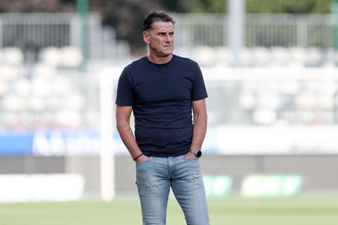 HLV Pau FC lạc quan sau trận hòa đội đầu bảng Ligue 2