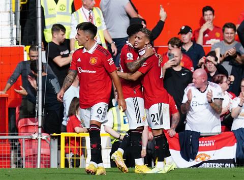 10 thống kê gây sốc sau trận MU 3-1 Arsenal