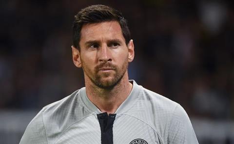 Puyol: Vẫn chưa quá muộn để Messi trở lại Barca