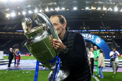 Phía sau trát sa thải Thomas Tuchel