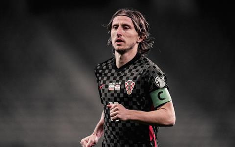 Luka Modric: Người hùng dân tộc với quá khứ đạn bom