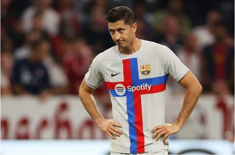 Robert Lewandowski phản ứng thế nào sau thất bại trước Bayern Munich?