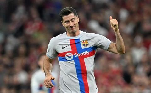 Kounde: Lewandowski tịt ngòi trước Bayern chỉ vì thiếu may mắn