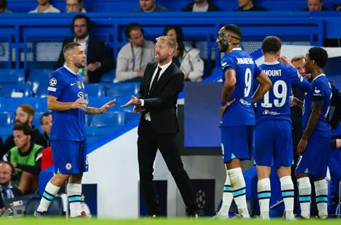 Chelsea khởi đầu tệ nhất sau 22 năm