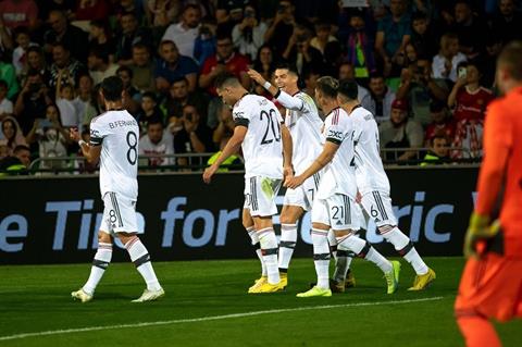 Cristiano Ronaldo ghi bàn thắng đầu tiên ở Europa League