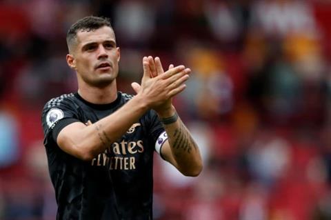 Huyền thoại Arsenal thừa nhận sai lầm về Granit Xhaka