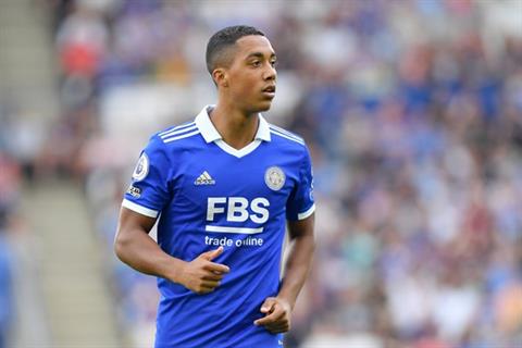 Youri Tielemans lên tiếng về tương lai ở Leicester