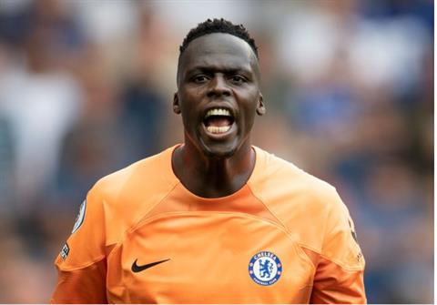 Edouard Mendy đột ngột rời tuyển Senegal trở lại Chelsea
