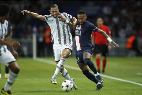 MU vẫn chưa từ bỏ Adrien Rabiot