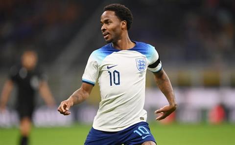 Raheem Sterling thừa nhận có thời điểm sợ khoác áo ĐT Anh