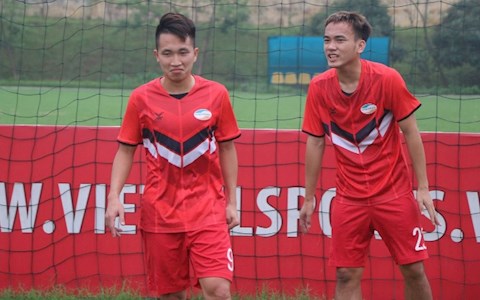 Chia tay Viettel, hậu vệ Tiến Dũng trở về đội bóng quê hương