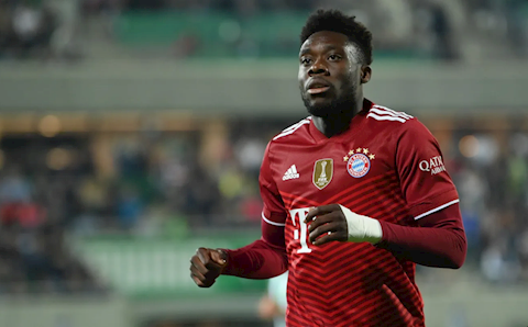 Bayern Munich đón chào Alphonso Davies trở lại 