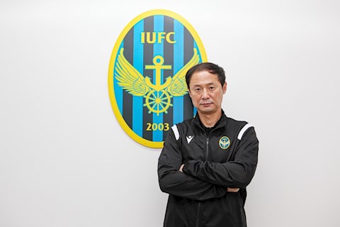 Cựu trợ lý tuyển Việt Nam có công việc mới tại Hàn Quốc