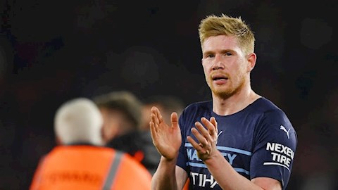 Kevin De Bruyne sánh ngang với David Beckham