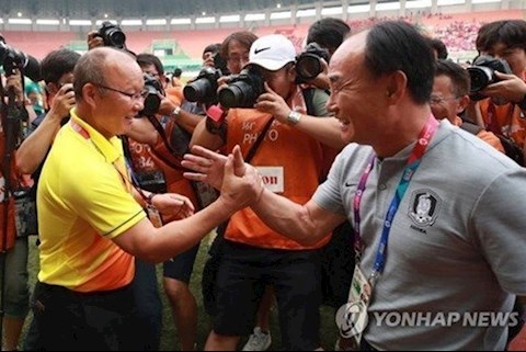 Theo chân Việt Nam, đội bóng Đông Nam Á nhắm bổ nhiệm HLV người Hàn Quốc