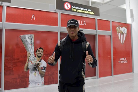 CHÍNH THỨC: Martial gia nhập Sevilla