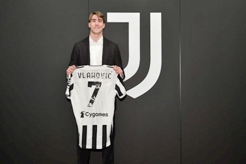 Dusan Vlahovic giải thích lý do từ chối Arsenal tới Juventus