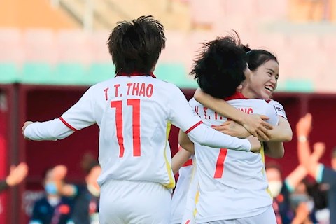 Thắng Thái Lan, nữ Việt Nam tiến bước dài tới VCK World Cup 2023