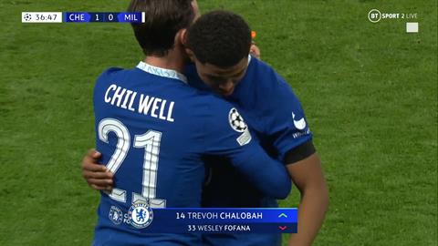 Tân binh 70 triệu bảng của Chelsea rời sân trong nước mắt