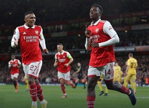 Eddie Nketiah đánh tiếng với HLV Arteta sau bàn thắng cho Arsenal
