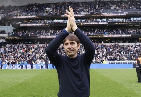 Tottenham gửi lời đề nghị khủng khiếp cho Antonio Conte