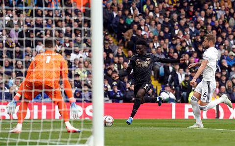 Bukayo Saka là cầu thủ đầu tiên làm được điều này dưới thời Mikel Arteta