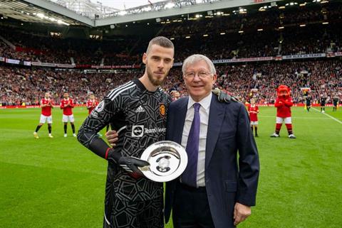 De Gea tự hào khi trở thành Mr 500