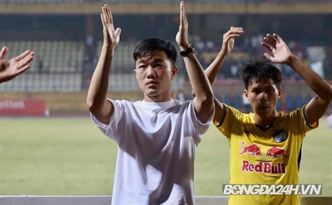 Xuân Trường nghỉ hết mùa giải vì chấn thương