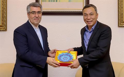 Đại sứ Iran tới thăm LĐBĐ Việt Nam