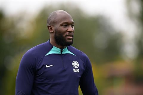 Lukaku lại thừa cân