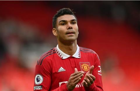 Michael Owen ngả mũ trước màn trình diễn của Casemiro