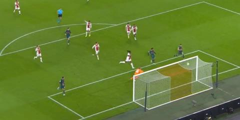 Andy Robertson tiết lộ về pha bỏ lỡ của Darwin Nunez