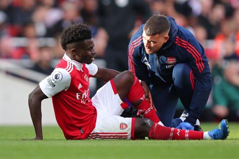HLV Arteta nín thở về chấn thương của Bukayo Saka 