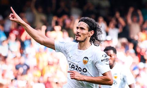 Edinson Cavani: Đứa con của Chúa và vũ điệu cuối cùng tại Mestalla