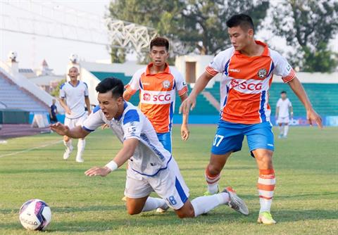 Thanh lý 29 cầu thủ, CLB Bà Rịa Vũng Tàu bị tố khất tiền thưởng, nợ tiền lót tay