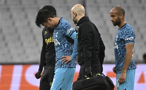 Son Heung Min phải phẫu thuật để điều trị dứt điểm chấn thương
