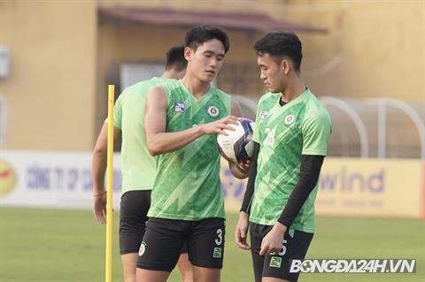 Hà Nội hướng đến trận derby Thủ đô thiếu vắng Văn Quyết, Văn Hậu